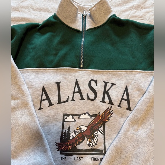 Alaska Quarterzip - Picture 2 of 4